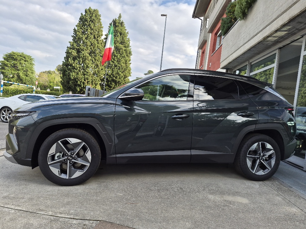 HYUNDAI TUCSON 1.6 crdi TURBODIESEL IBRIDA 48V DTC 136cv BUSINESS – KM0 – PRONTACONSEGNA