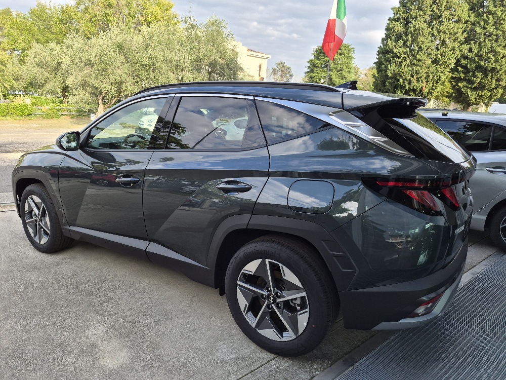 HYUNDAI TUCSON 1.6 crdi TURBODIESEL IBRIDA 48V DTC 136cv BUSINESS – KM0 – PRONTACONSEGNA