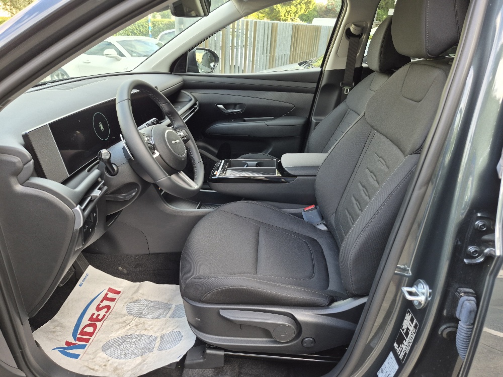 HYUNDAI TUCSON 1.6 crdi TURBODIESEL IBRIDA 48V DTC 136cv BUSINESS – KM0 – PRONTACONSEGNA