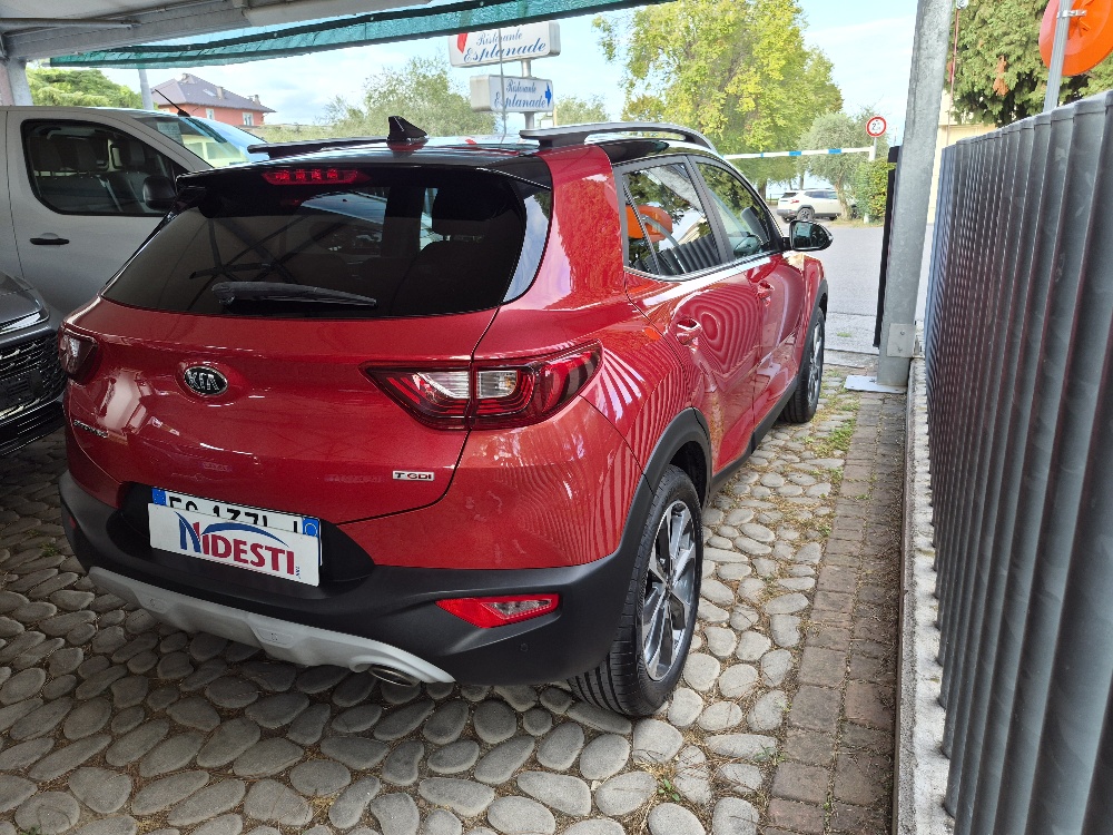 KIA STONIC 1.0 T-GDI 120cv STYLE CON ADAS PACK – OK NEOPATENTATI