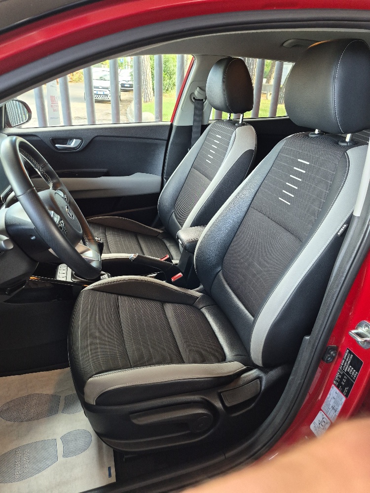 KIA STONIC 1.0 T-GDI 120cv STYLE CON ADAS PACK – OK NEOPATENTATI