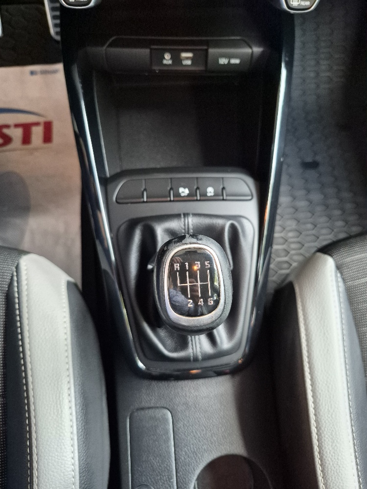 KIA STONIC 1.0 T-GDI 120cv STYLE CON ADAS PACK – OK NEOPATENTATI