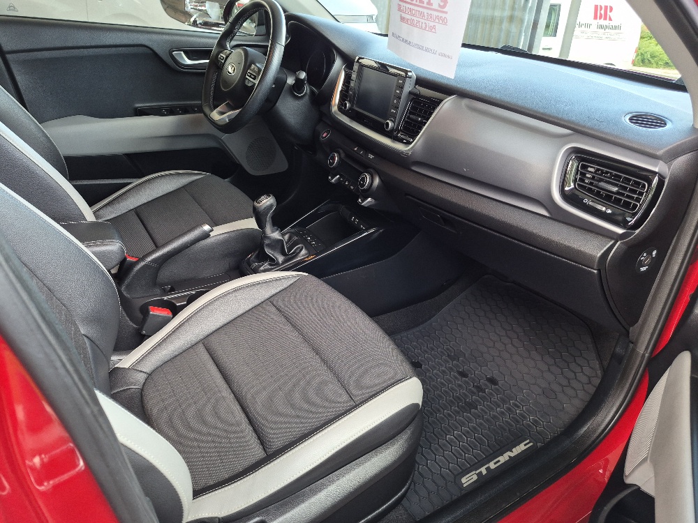 KIA STONIC 1.0 T-GDI 120cv STYLE CON ADAS PACK – OK NEOPATENTATI