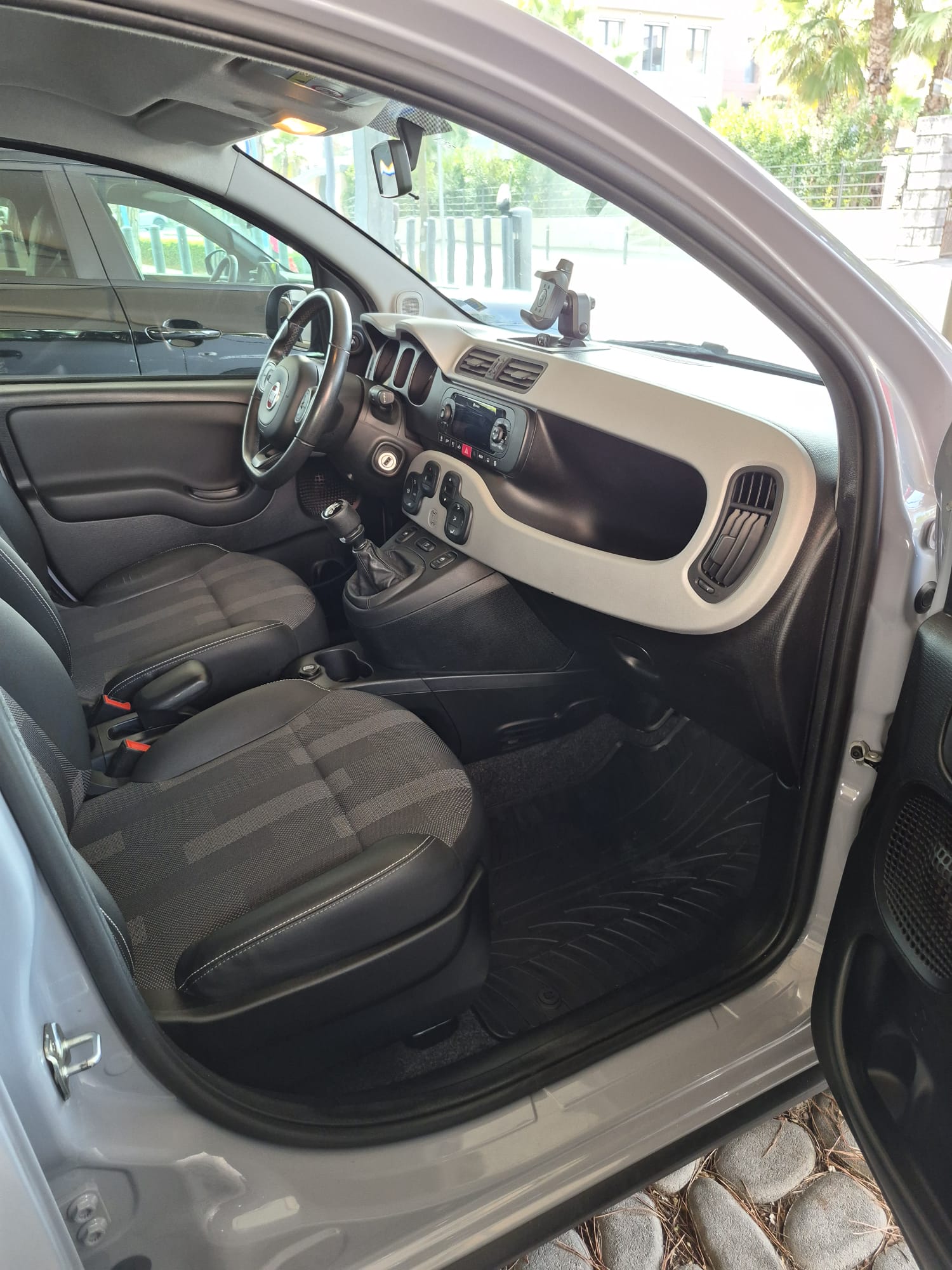 FIAT PANDA 1.2 69cv BENZINA CITY CROSS – UNICO PROPRIETARIO – OK NEOPATENTATI