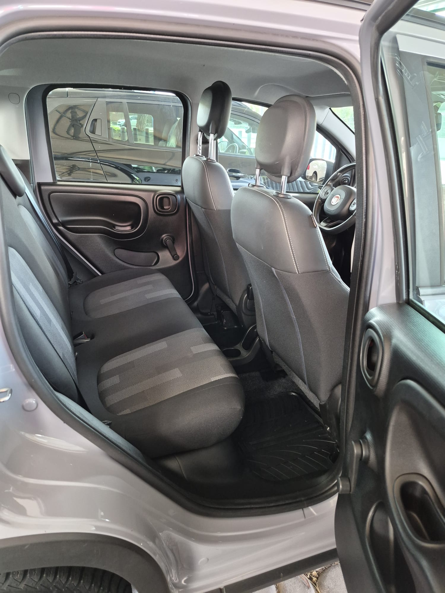 FIAT PANDA 1.2 69cv BENZINA CITY CROSS – UNICO PROPRIETARIO – OK NEOPATENTATI